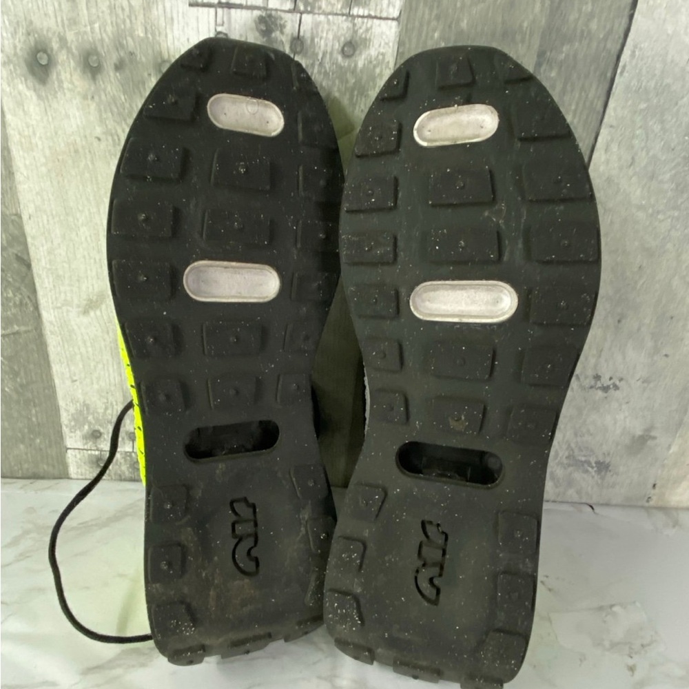 🚫SOLD🚫Nike Air Max Flyknit Racer Volt Size 7.5 - Picture 5 of 6